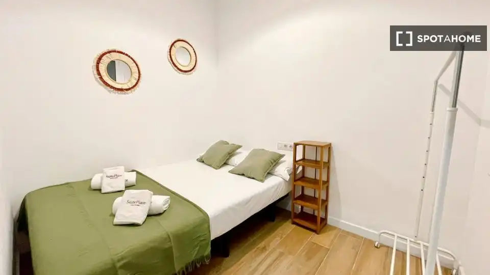 Piso con terraza en alquiler en Eixample, imagen 16