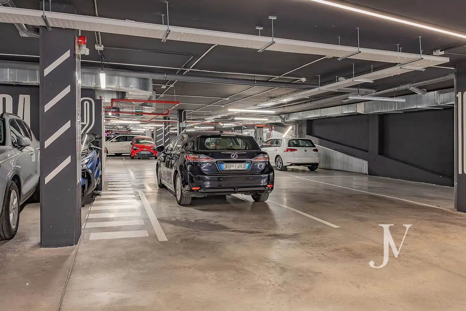 Parking of Duplexes for sale in Madrid  with Air Conditioner, Heating and Private garden