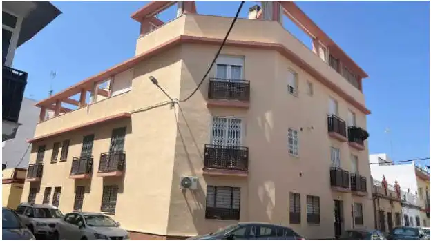 Vista exterior de Pis en venda en Camas