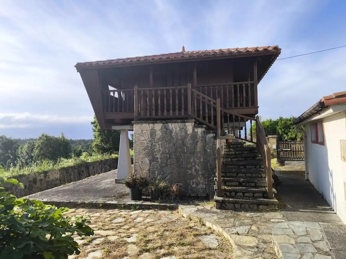 Vista exterior de Casa o chalet en venta en Villaviciosa con Calefacción y Trastero