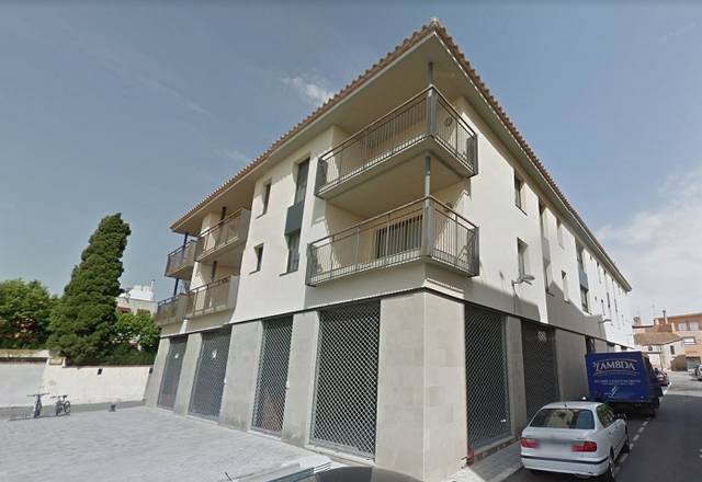 Local comercial en Alquiler en C/ Monturiol en Castelló d'Empúries