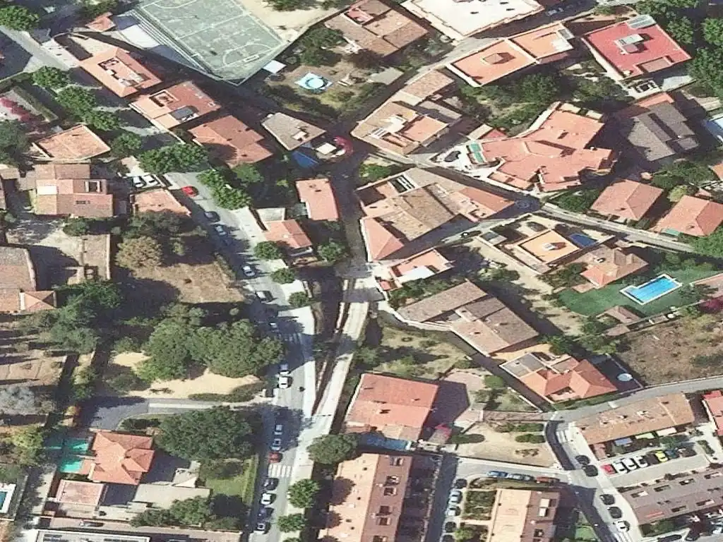 Local commercial à vendre à Calle Montseny 7