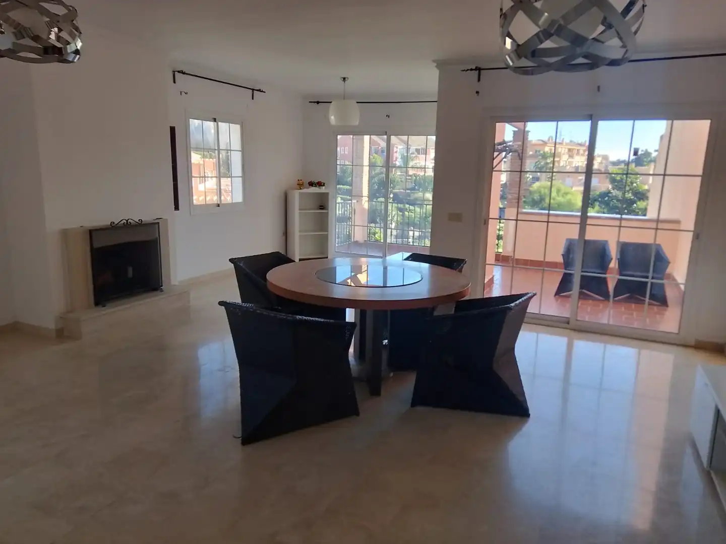Esszimmer von Haus oder Chalet zum Verkauf in Mijas mit Klimaanlage, Heizung und Privatgarten
