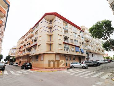 Flat with lift for sale in Carrer Hermanos Bazán