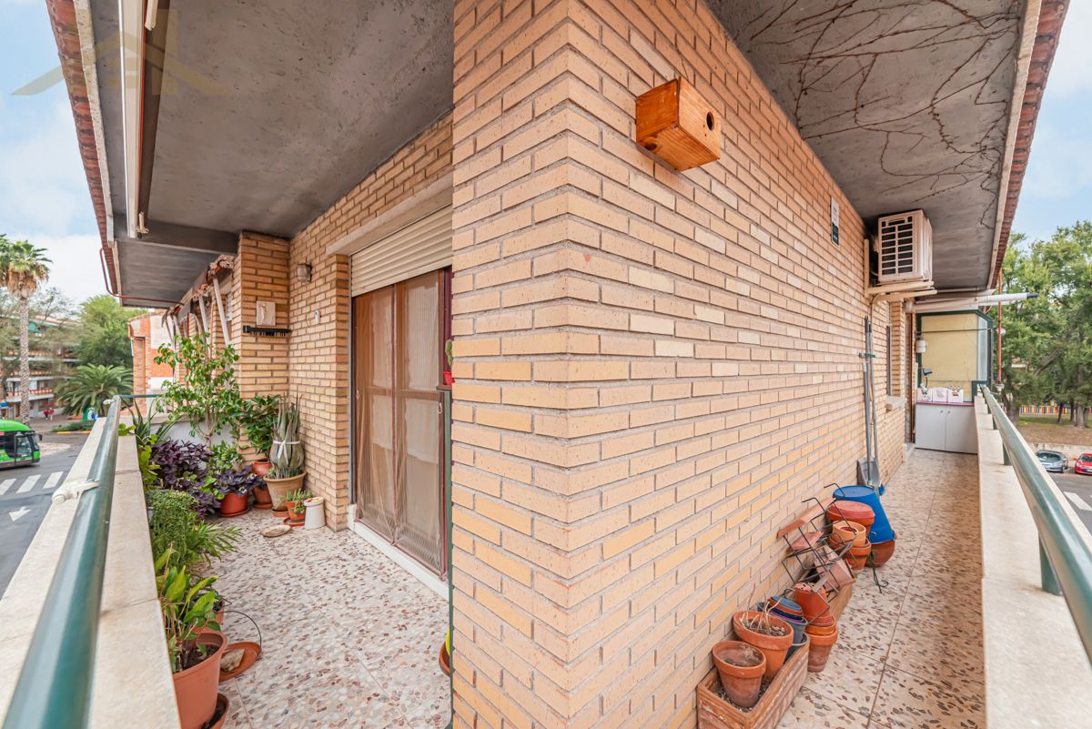 Vista exterior de Àtic en venda en Pinto amb Aire condicionat, Calefacció i Terrassa