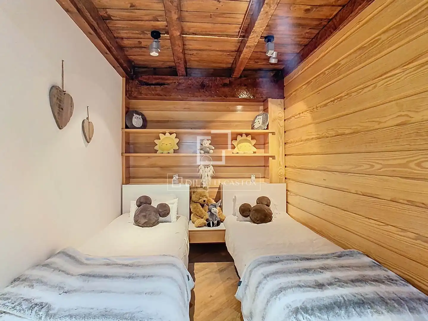 Habitación de Piso en venta en Ordino con Calefacción, Parquet y Terraza