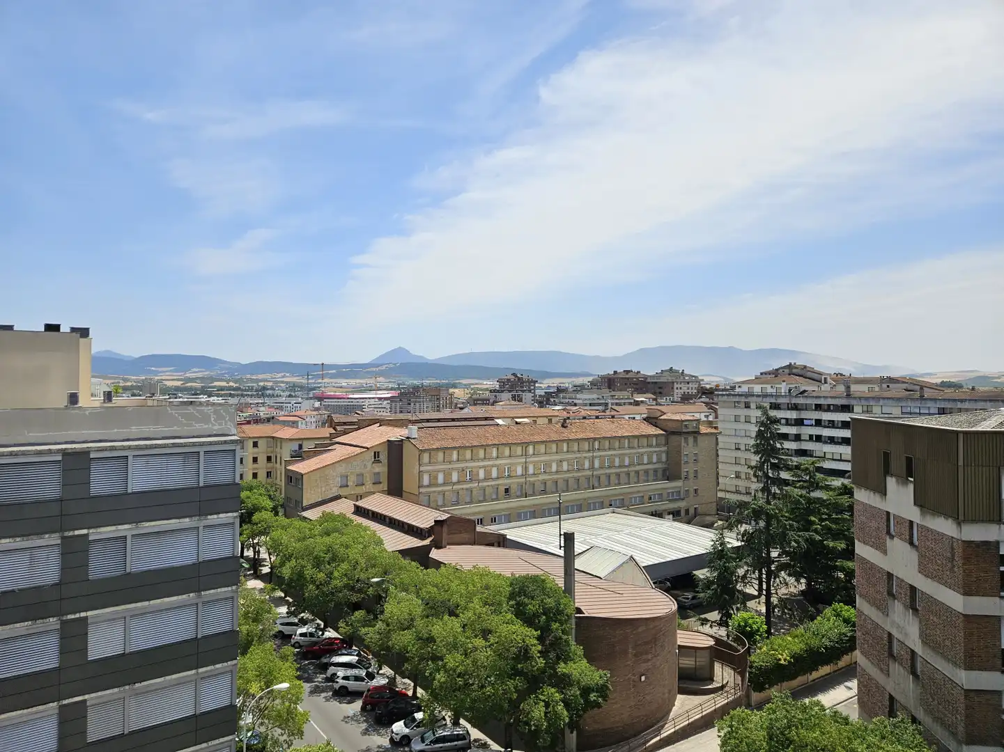 Exterior view of Attic for sale in  Pamplona / Iruña  with Heating, Parquet flooring and Terrace