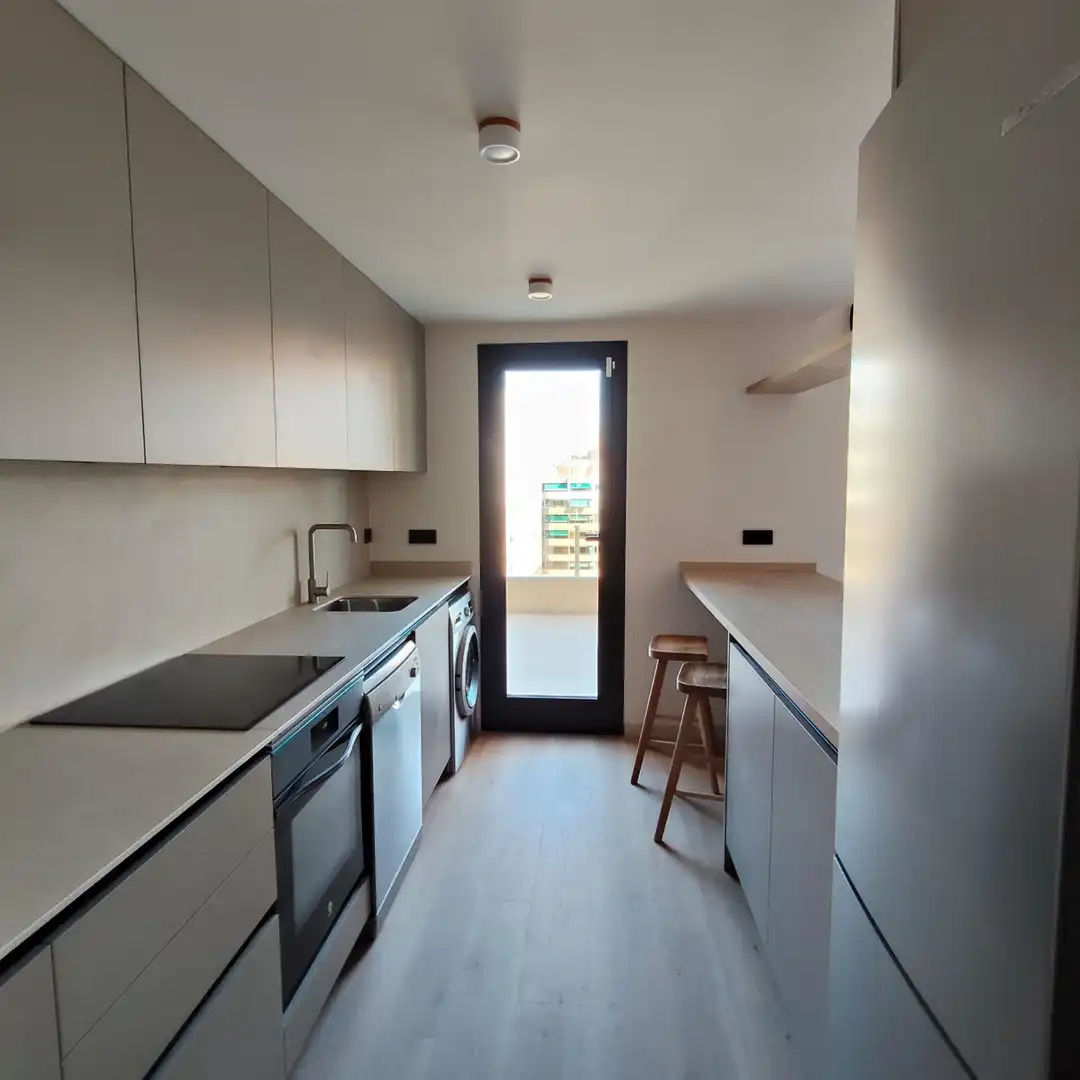 Apartament amb terrassa de lloguer a Calle Calle Safor 6, imagen 12