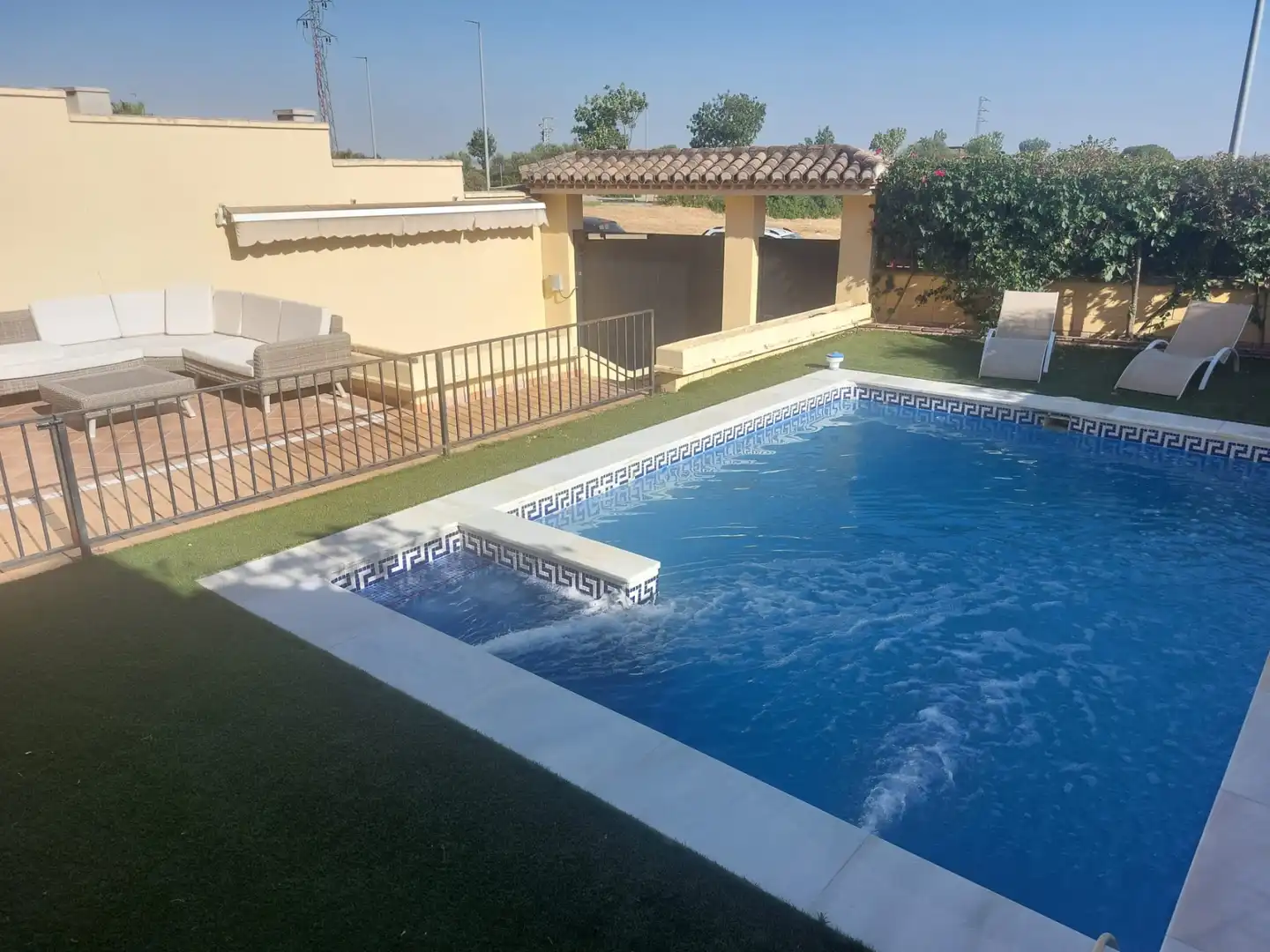 Swimming pool of Detached homes for sale in Córdoba  with Air Conditioner, Heating and Terrace