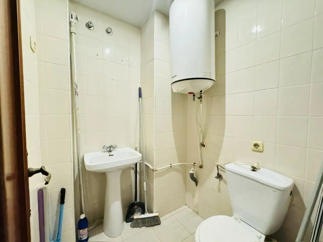Bathroom of Flat for sale in Torrox