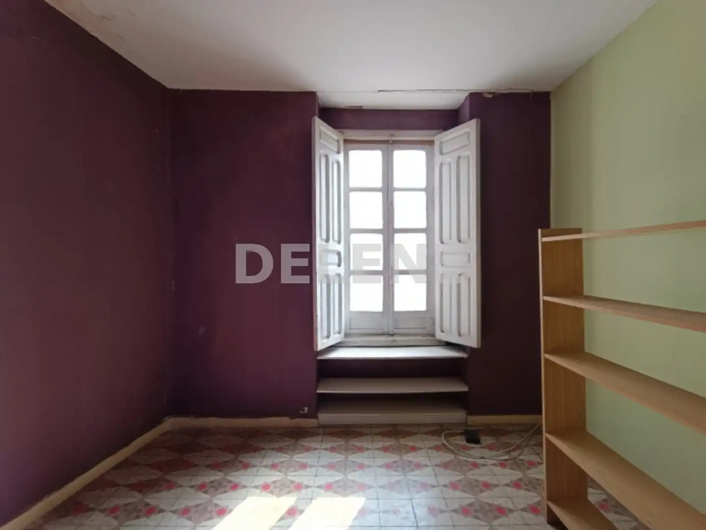 Schlafzimmer von Wohnung zum Verkauf in Hellín mit Möbliert und Balkon