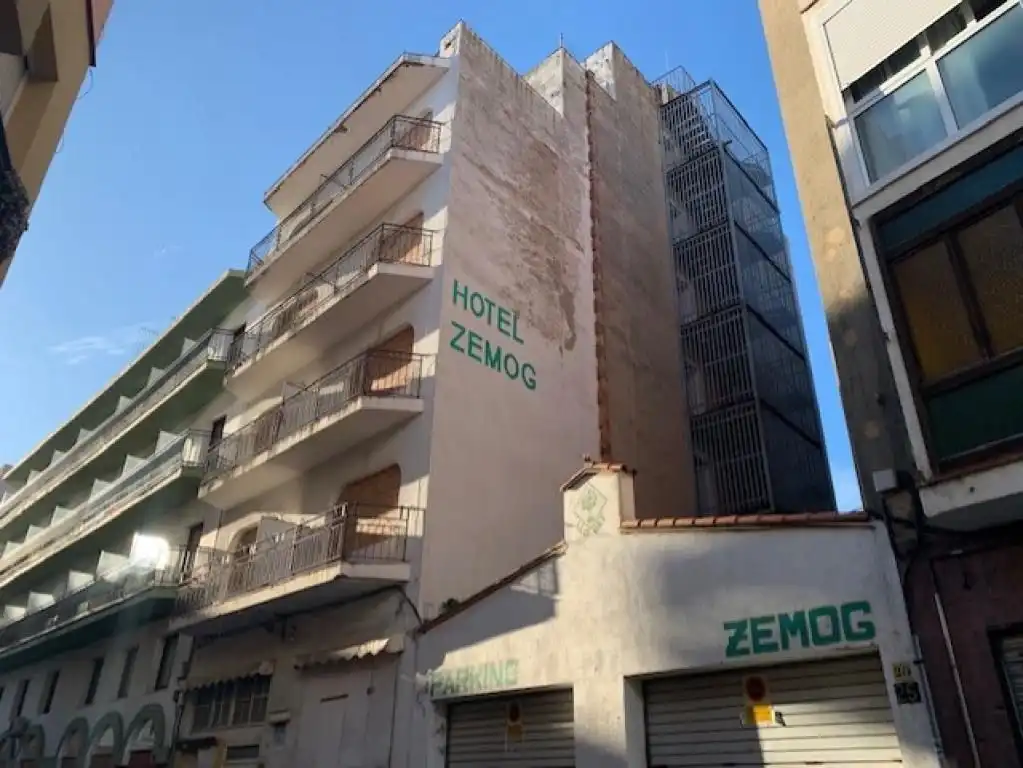 Hotel zum Verkauf in Carrer Camí de les Cabres, imagen 35