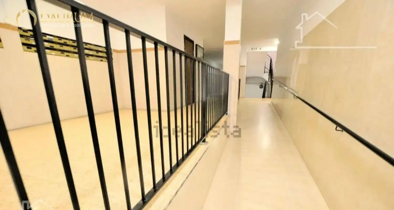 Piso en venta en Burjassot con Aire acondicionado, Terraza y Trastero