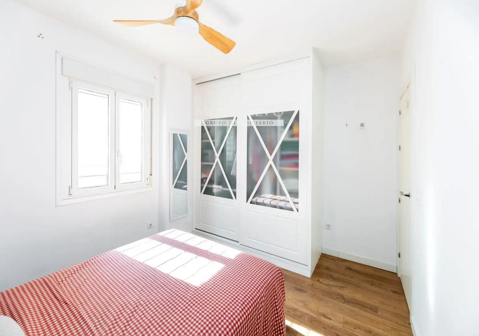Piso con ascensor en venta en Pintor Soriano Quirós 2, imagen 8