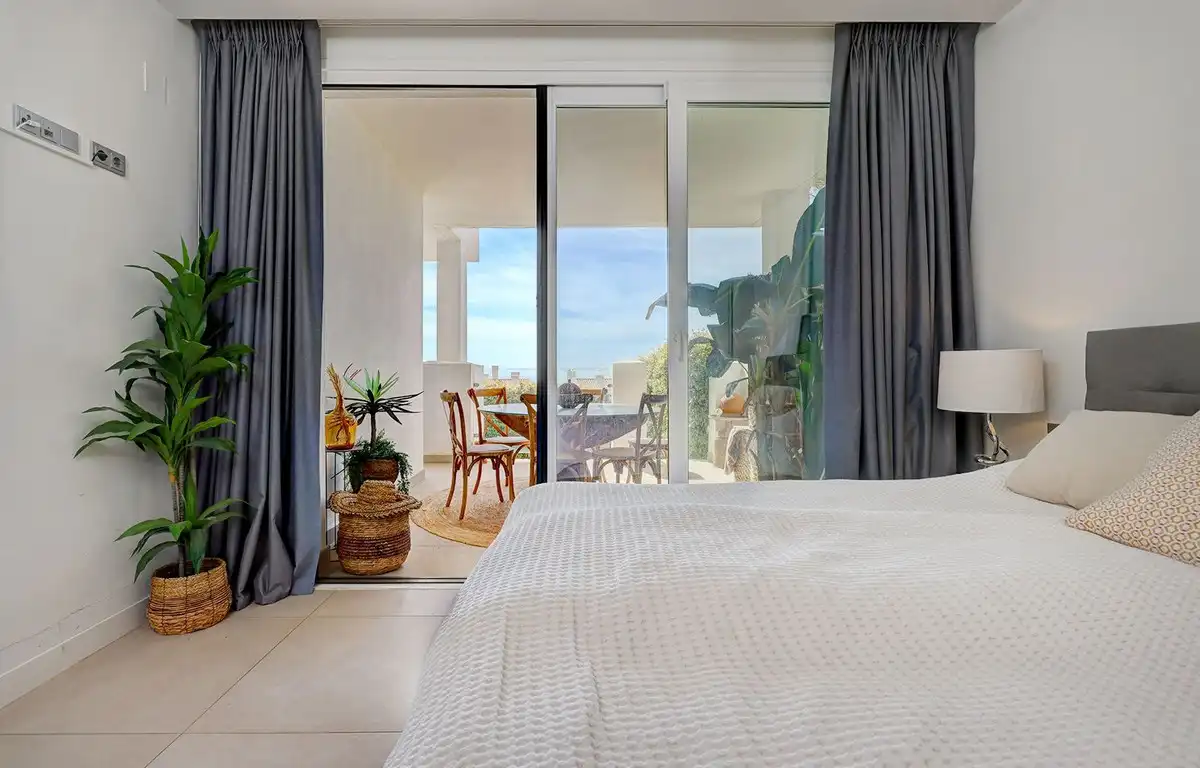 Habitación de Planta baja en venta en Benalmádena con Aire acondicionado, Calefacción y Jardín privado