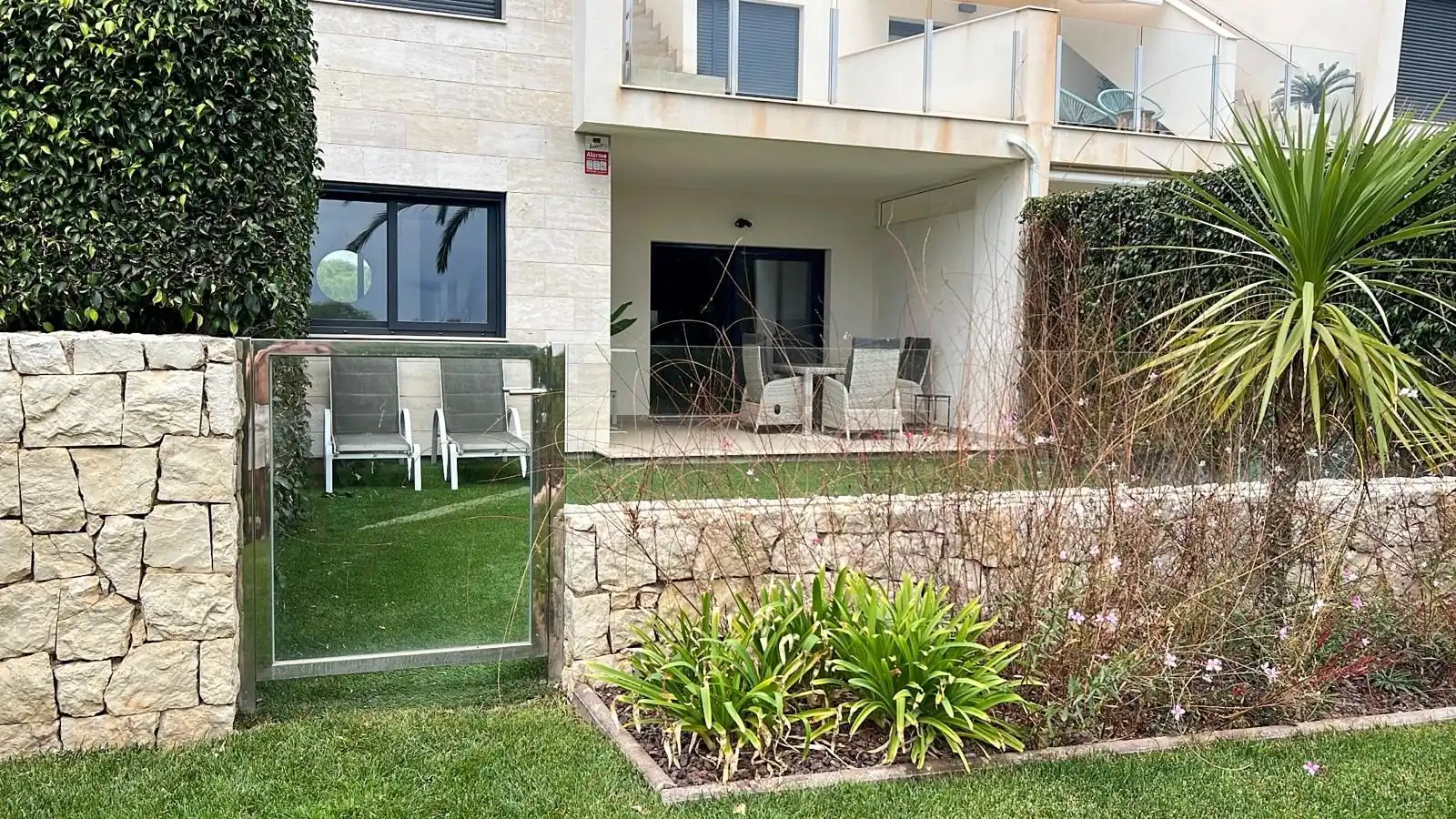 Terrasse von Wohnung zur Miete in Pilar de la Horadada mit Klimaanlage, Heizung und Privatgarten