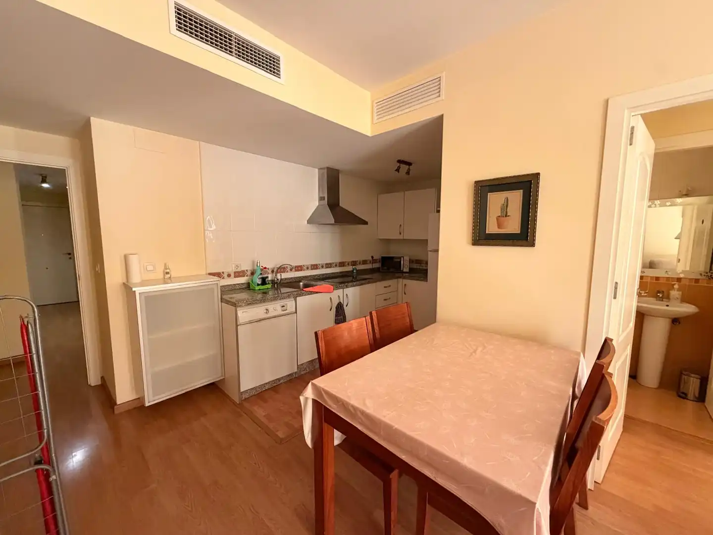 Kitchen of Flat for rent in Huelva  with Air Conditioner, Heating and Parquet flooring