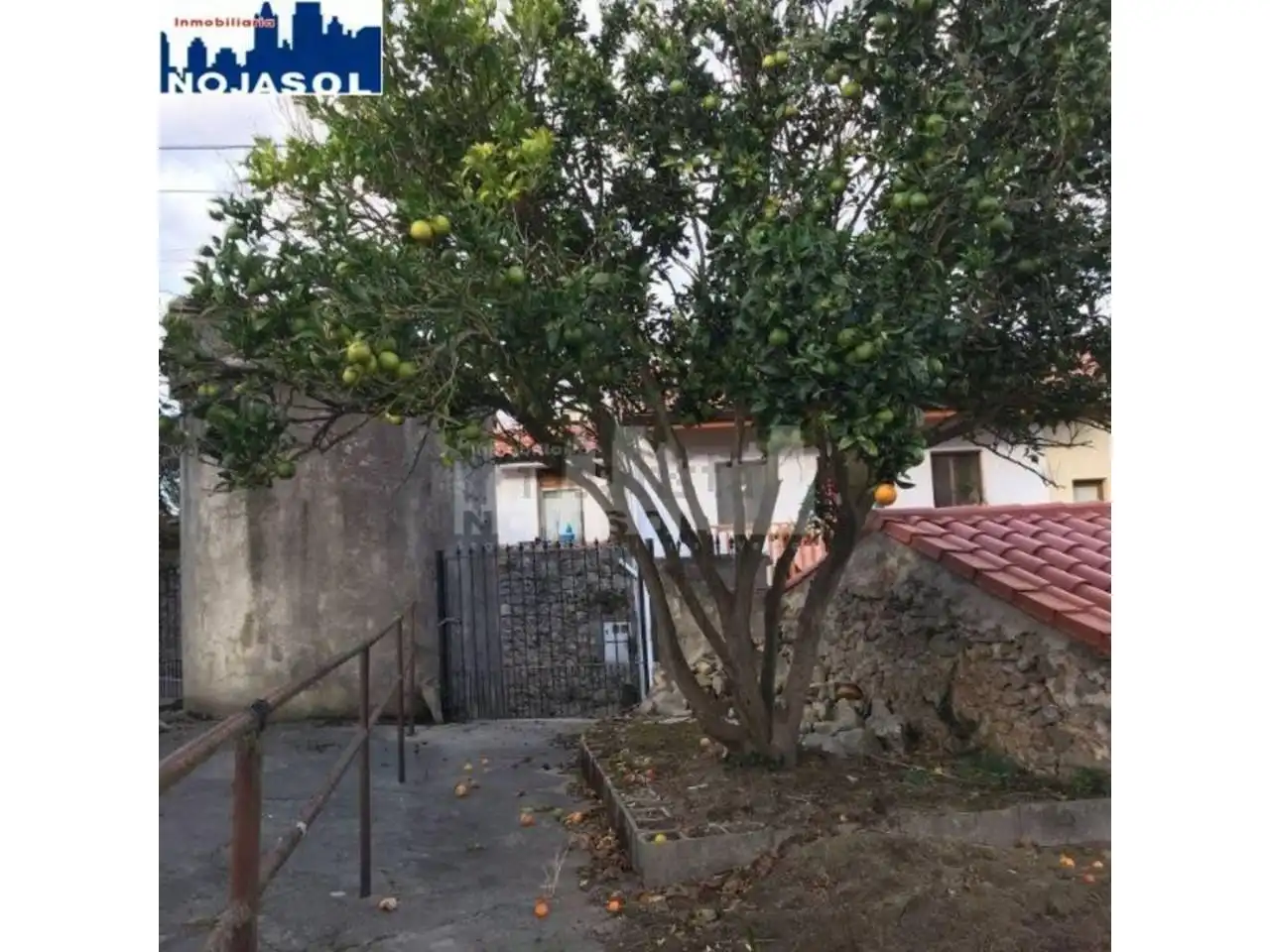 House with garden for sale in Calle Arnuero, imagen 4