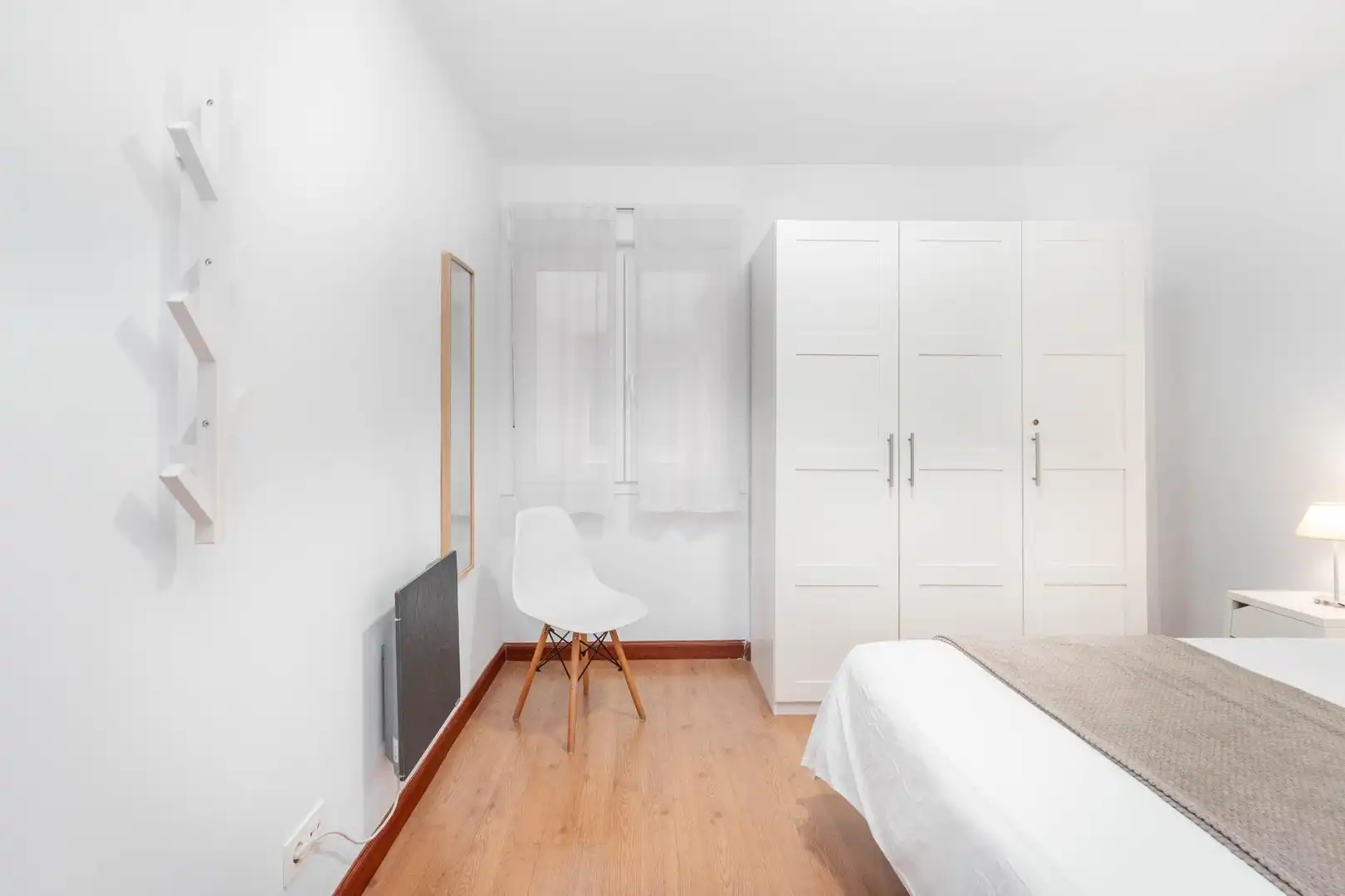 Habitación de Piso en venta en Gijón  con Calefacción y Amueblado