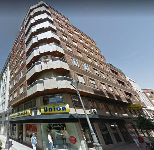 Trastero en Venta en RAMON Y CAJAL en Centro