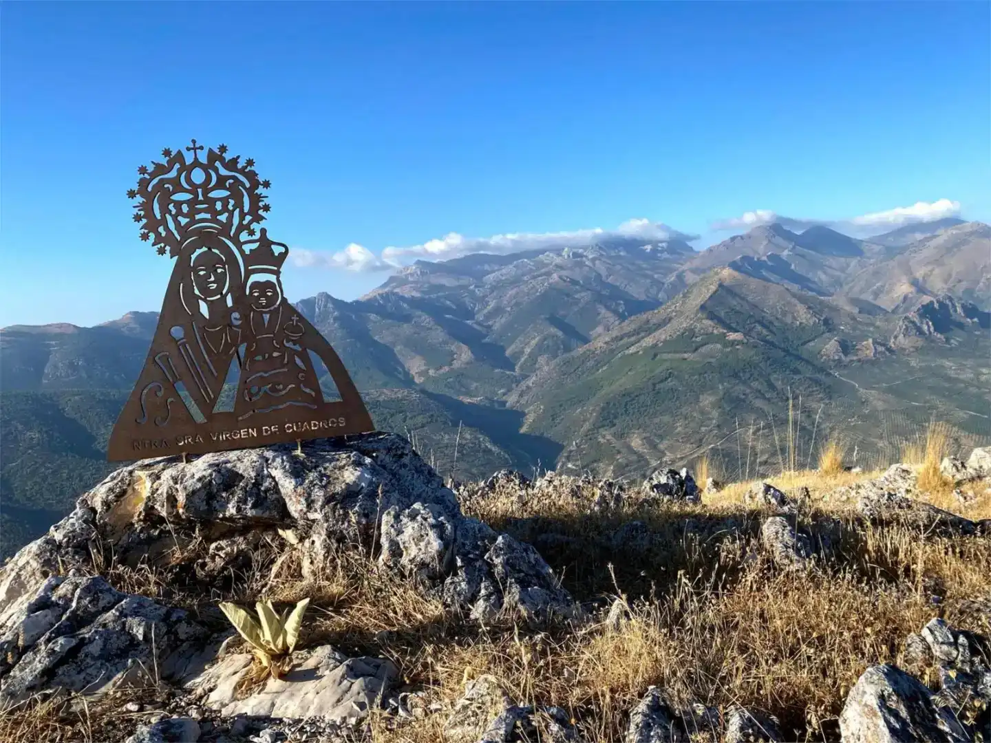 Vista exterior de Piso en venta en Bedmar y Garcíez con Jardín privado, Trastero y Amueblado