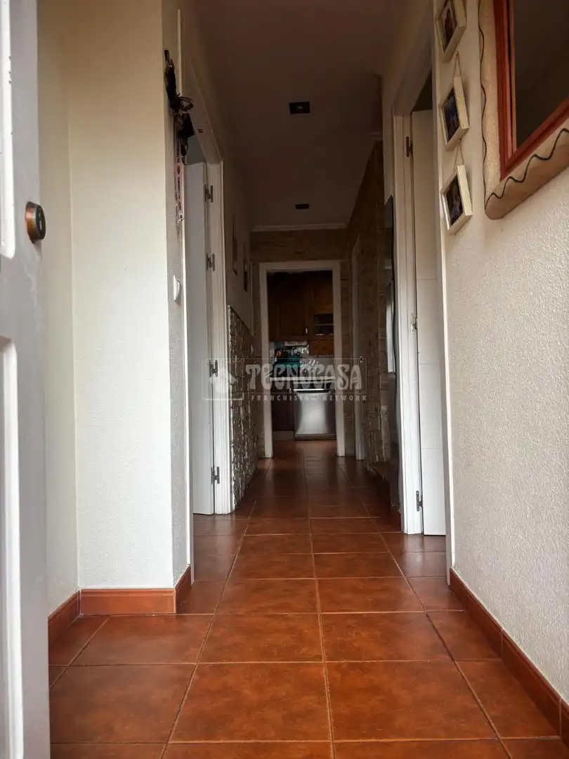 Detached homes for sale in Sevilla  with Air Conditioner