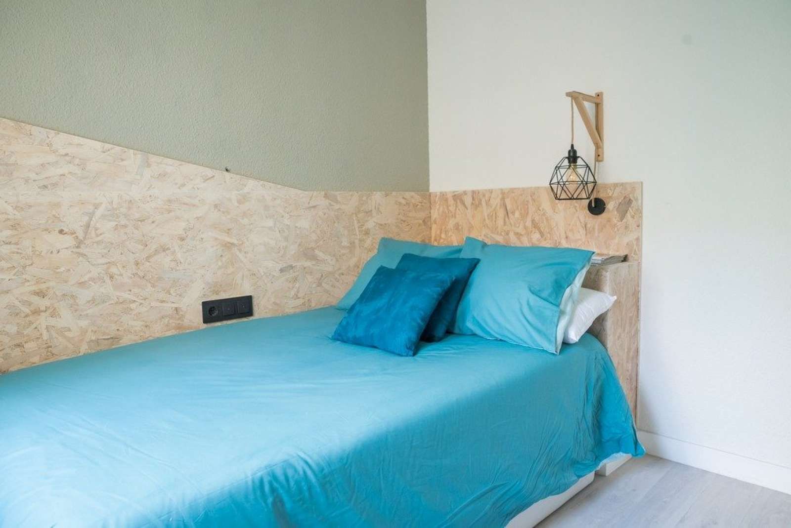 Bedroom of House or chalet to share in  Madrid Capital  with Terrace