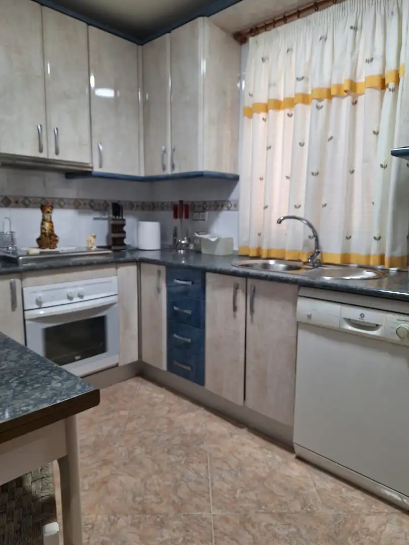 Cocina de Piso en venta en Torredonjimeno con Aire acondicionado, Calefacción y Trastero