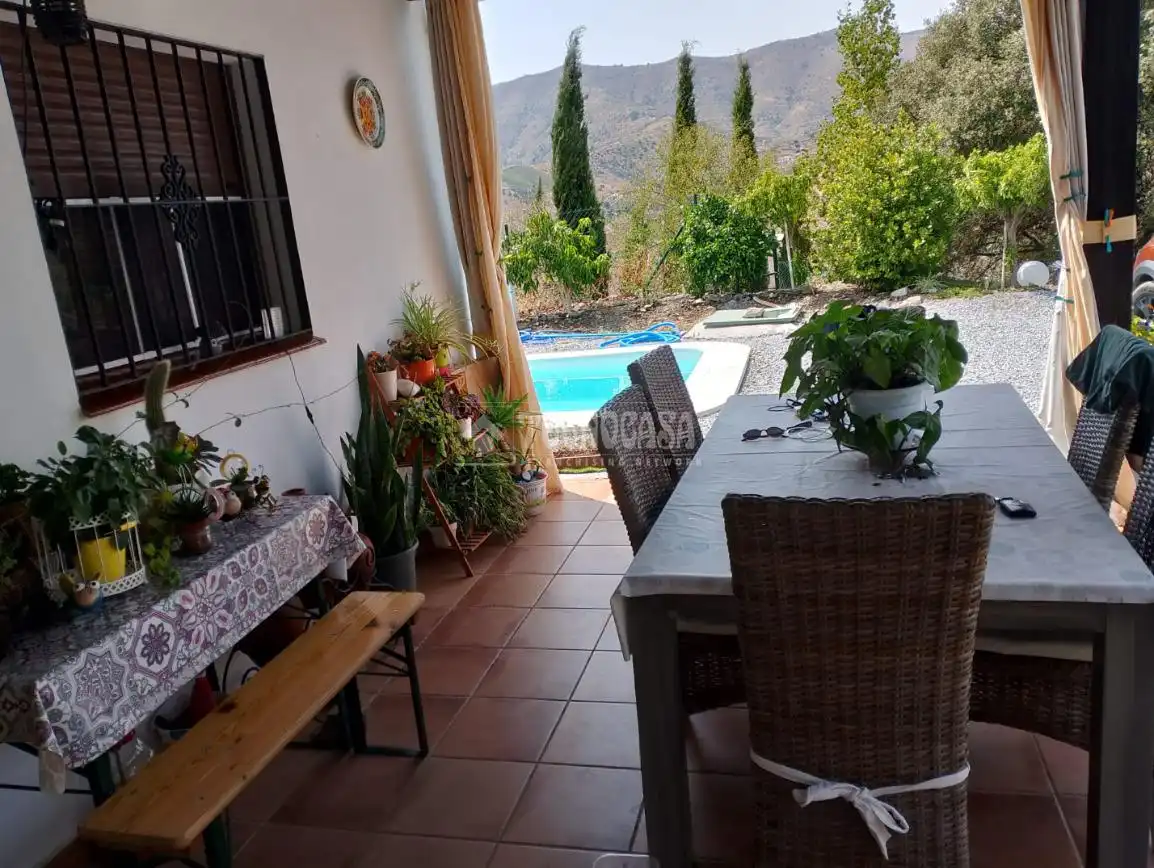 Country house with garden for sale in El Borge, imagen 2