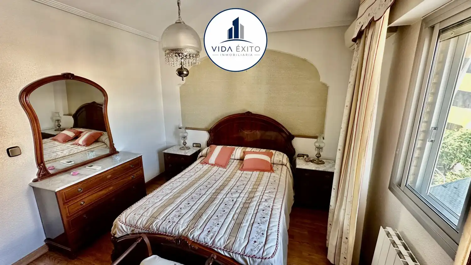 Schlafzimmer von Wohnung zur Miete in Jaén mit Klimaanlage, Heizung und Möbliert