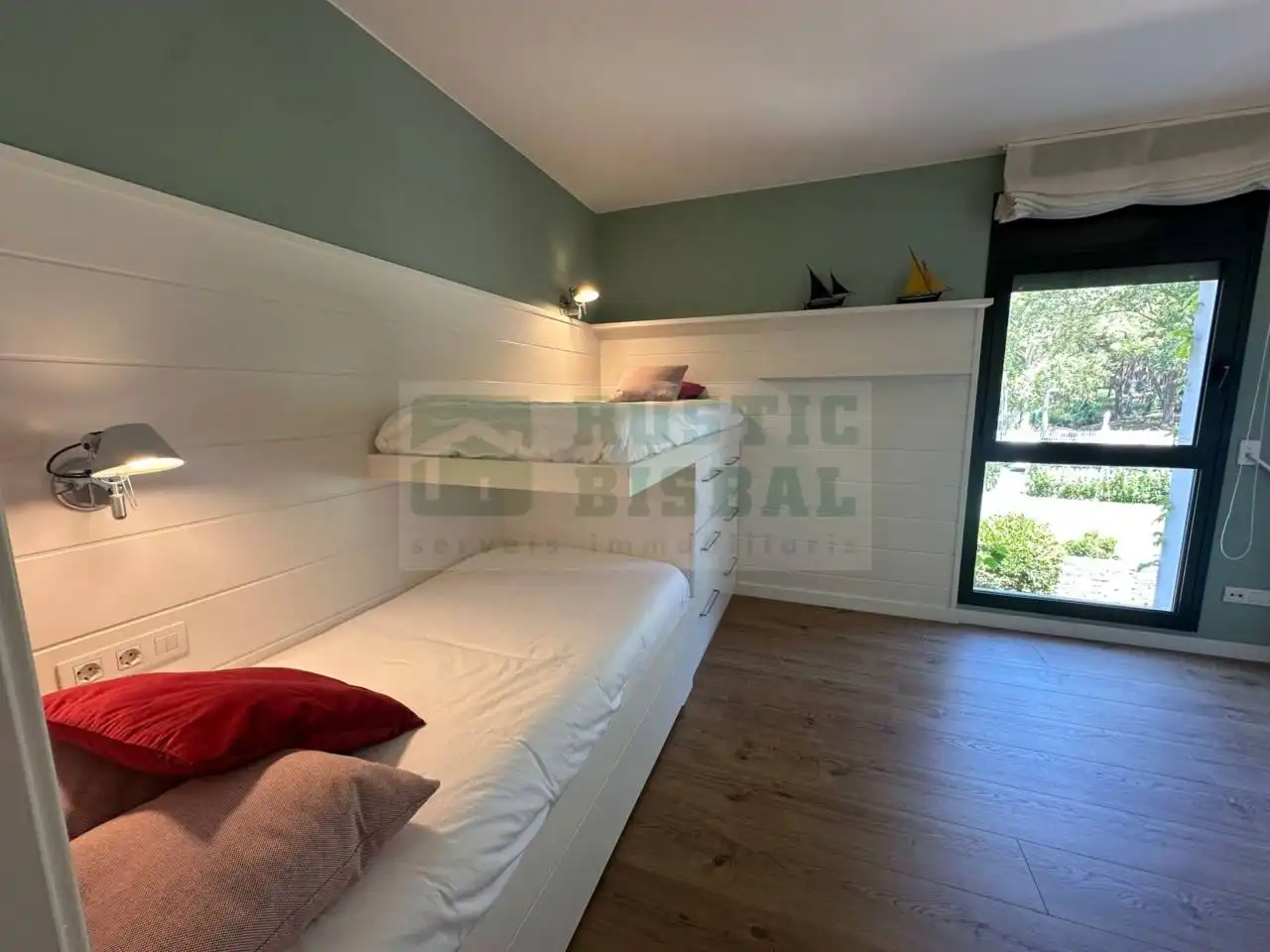 Bedroom of Apartments for rent in Gualta  with Air Conditioner, Heating and Parquet flooring