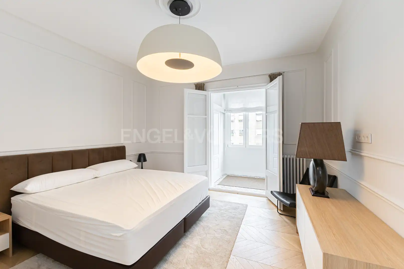 Bedroom of Flat for rent in Barcelona  with Air Conditioner, Heating and Parquet flooring