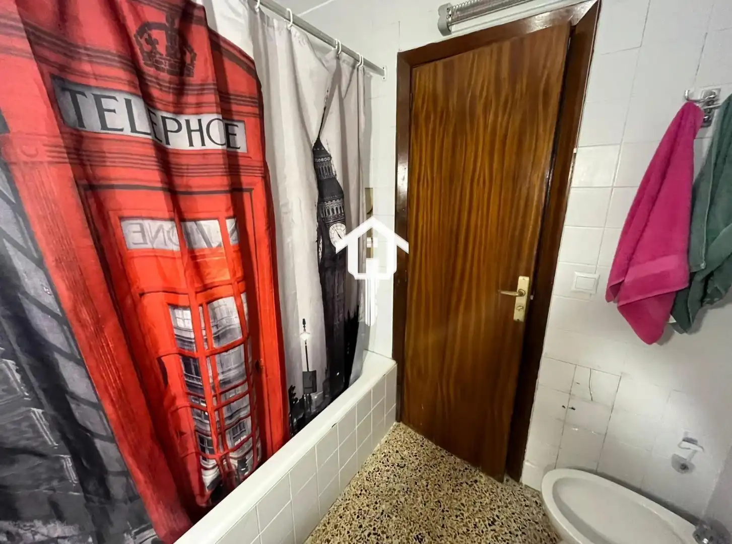 Bany de Pis en venda en Alicante / Alacant amb Aire condicionat, Traster i Balcó