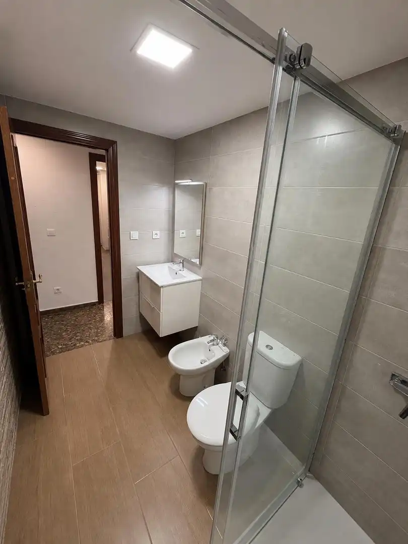 Bathroom of Flat for sale in Valencia  with Balcony