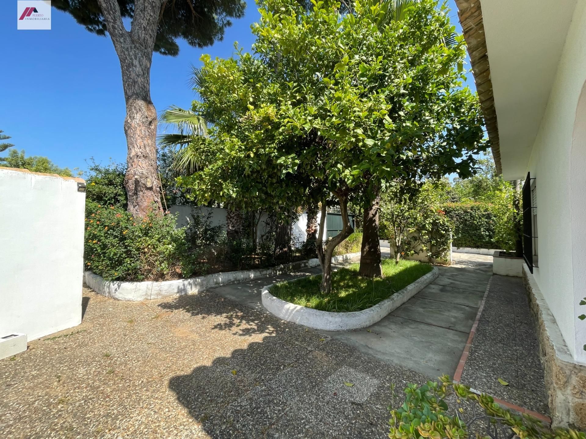 Garden of House or chalet for sale in El Puerto de Santa María  with Air Conditioner, Private garden and Terrace