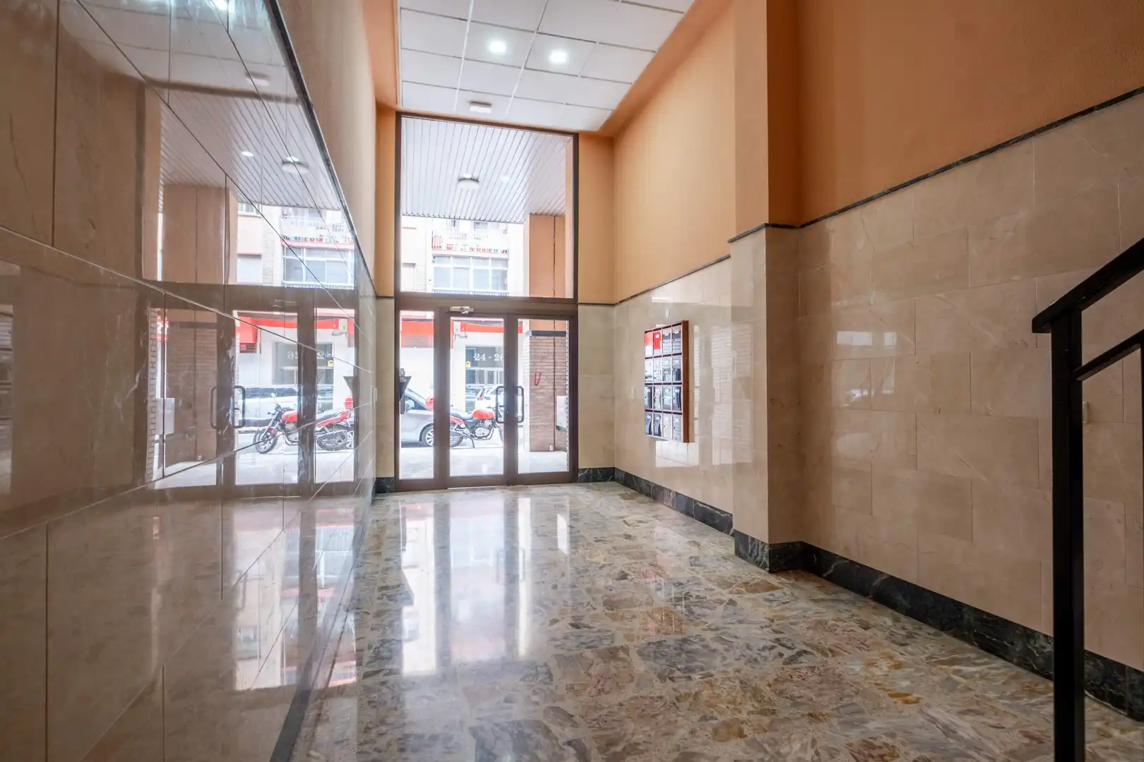 Piso en venta en Zaragoza con Calefacción