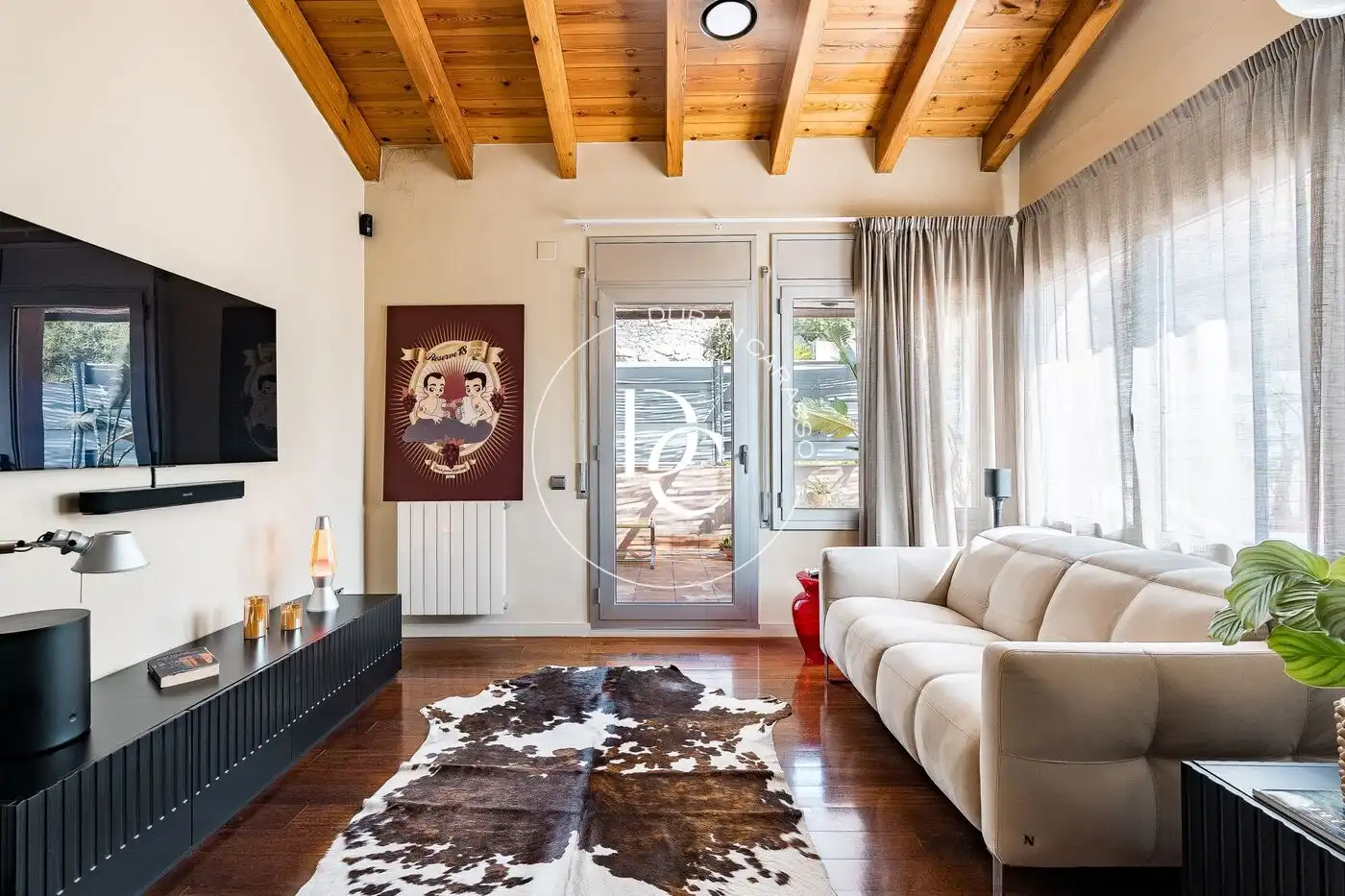 Sala d'estar de Casa o xalet en venda en Molins de Rei amb Aire condicionat, Calefacció i Jardí privat