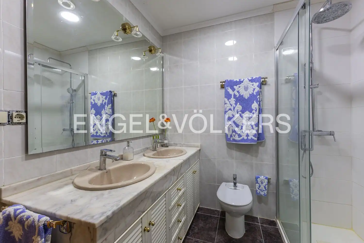 Baño de Casa o chalet en venta en Náquera con Aire acondicionado, Calefacción y Jardín privado