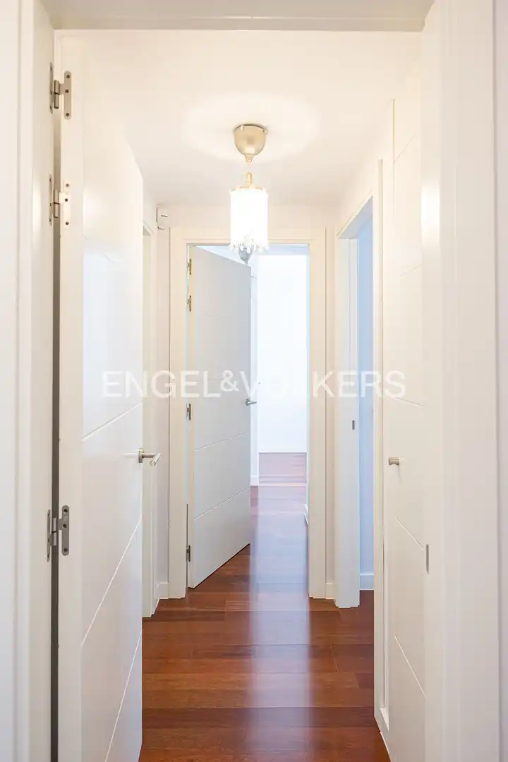Flat for rent in Adelfas