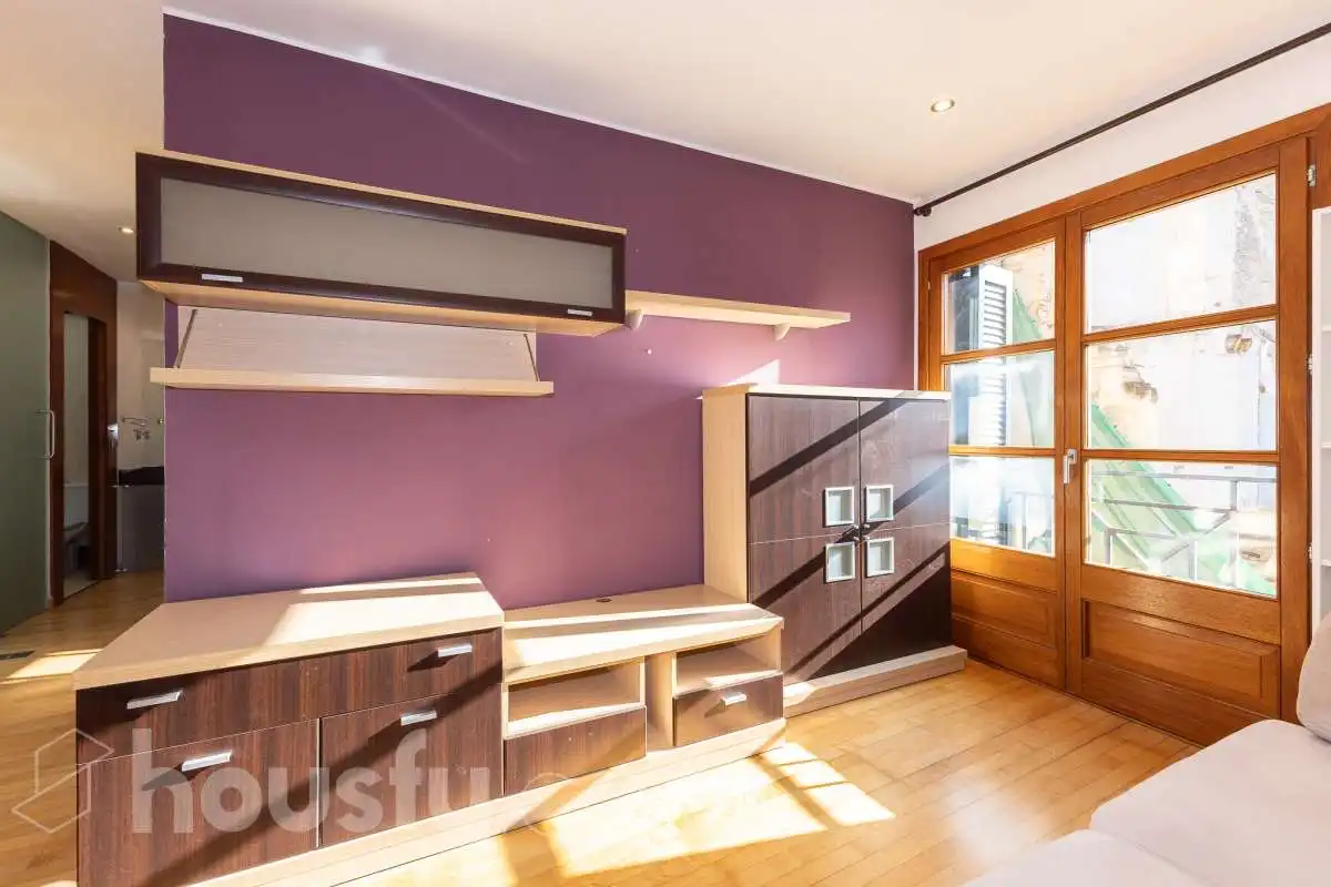 Piso con terraza en venta en Calle Esglesia ., imagen 2
