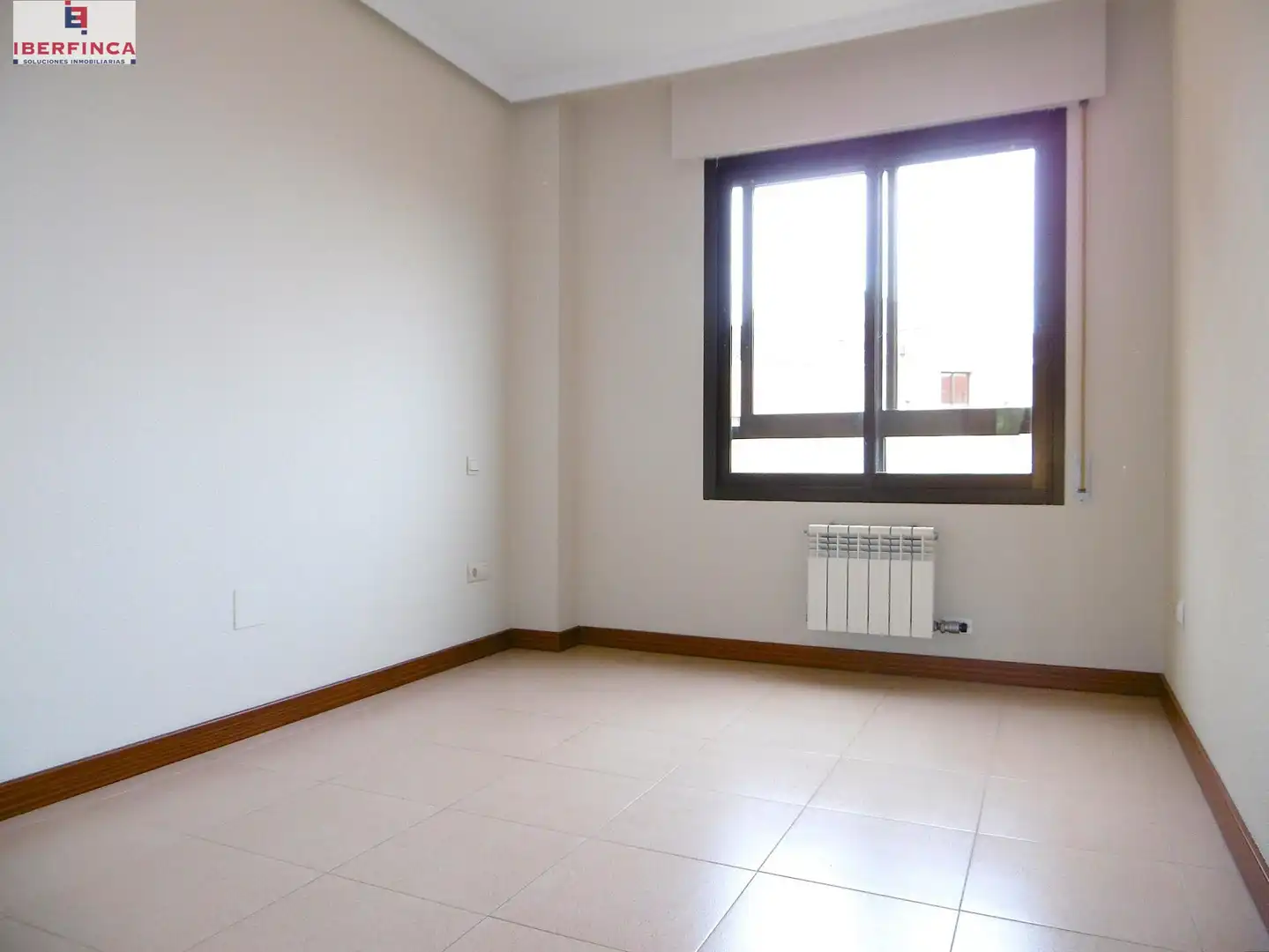 Bedroom of Flat for rent in Valladolid  with Heating, Terrace and Storage room