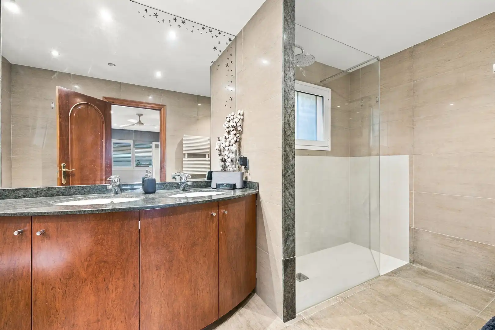 Baño de Casa o chalet en venta en Sant Vicenç de Montalt con Aire acondicionado, Calefacción y Parquet