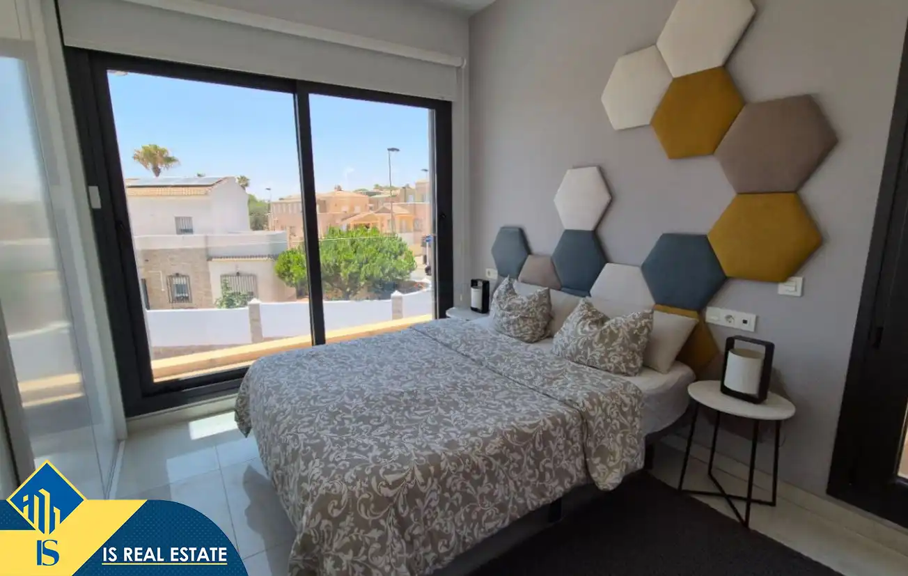 Villa avec piscine à vendre à Playa de los Locos, imagen 31