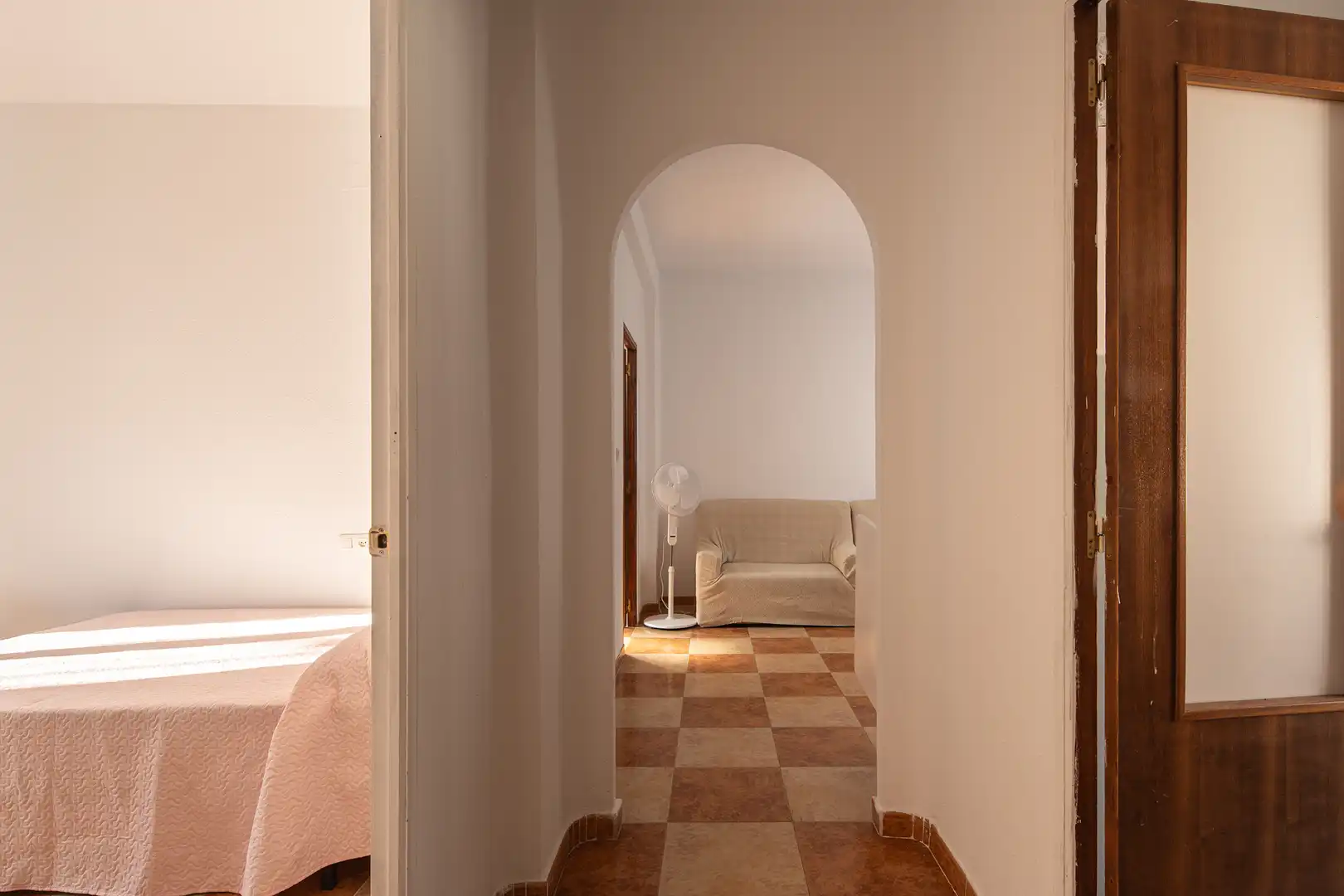 Wohnung zum Verkauf in Granada mit Parkett, Möbliert und Ofen