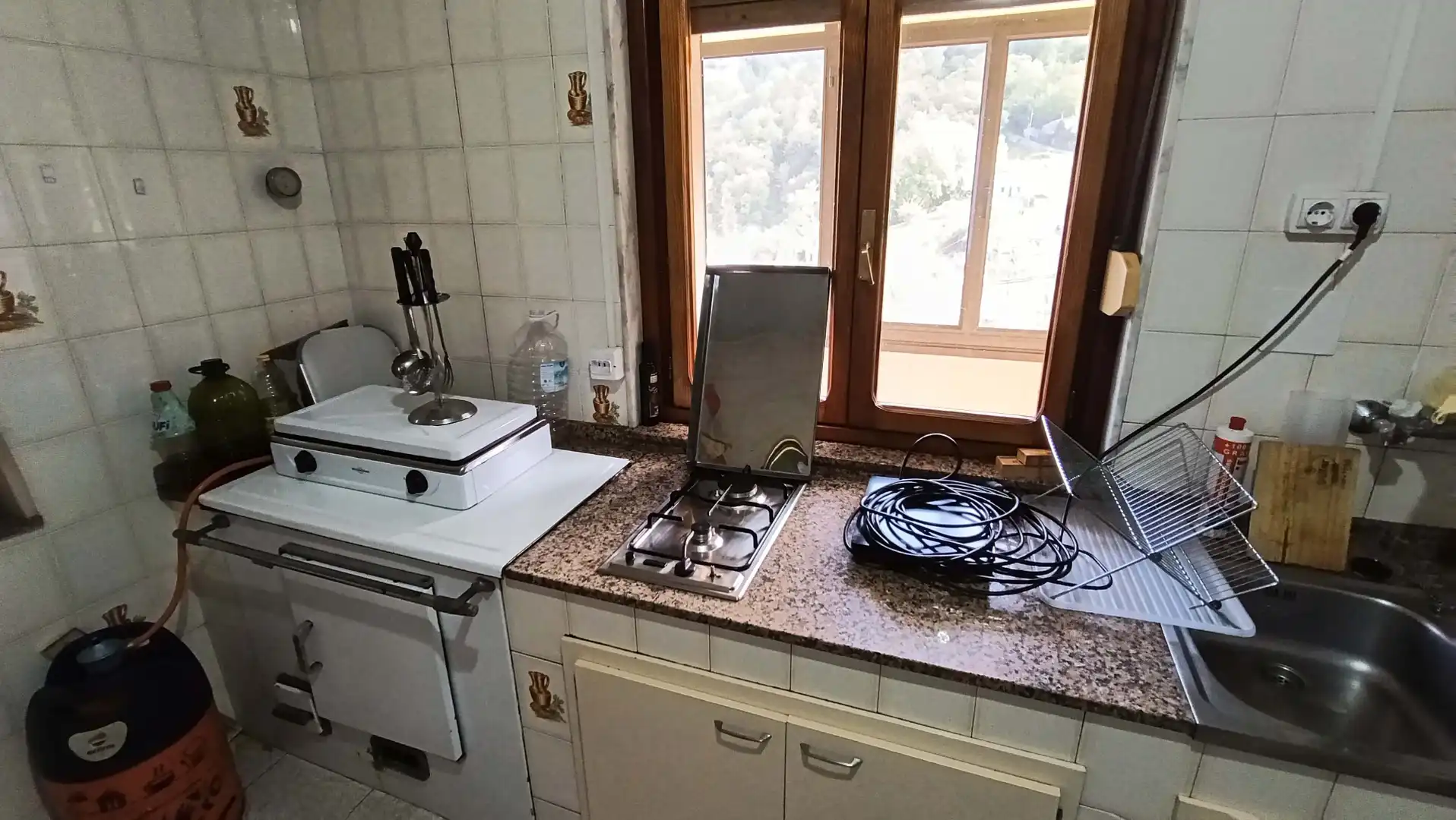 Cuina de Pis en venda en Langreo amb Calefacció, Moblat i Rentadora