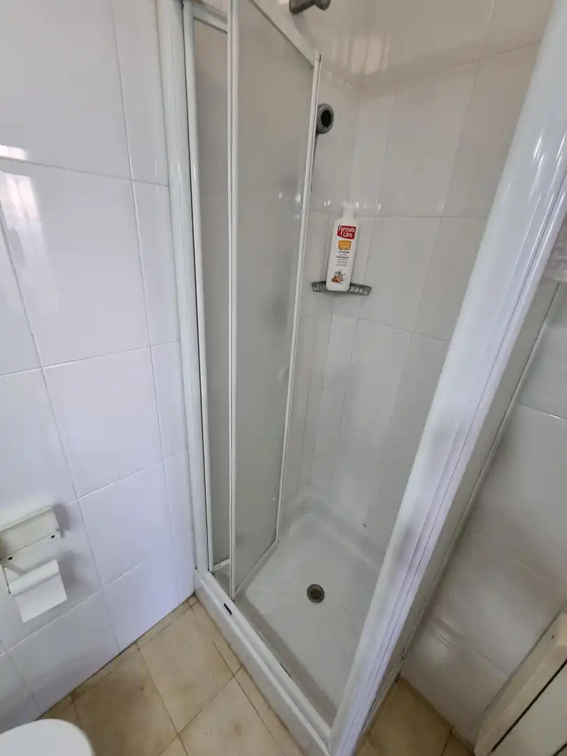 Bany de Casa o xalet en venda en Castellón de la Plana / Castelló de la Plana amb Aire condicionat, Calefacció i Terrassa