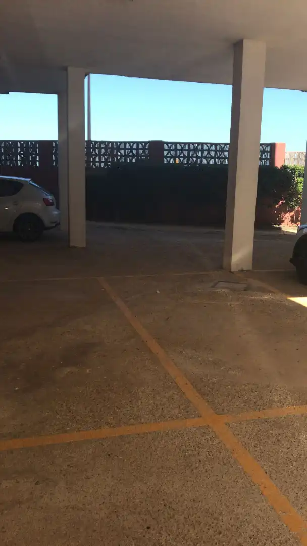 Aparcament de Garatge de lloguer en Sueca
