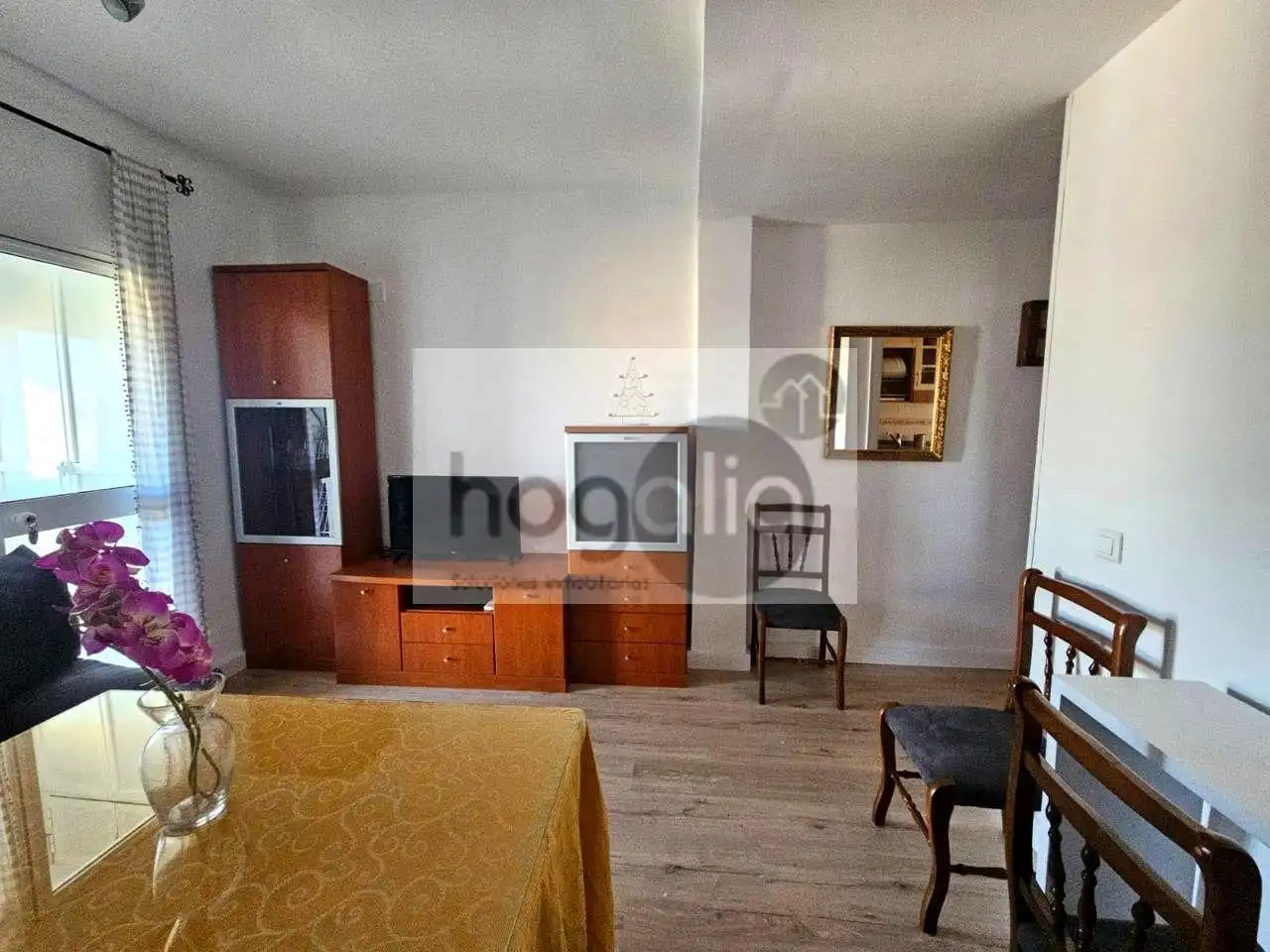 Habitación de Piso de alquiler en Sevilla con Aire acondicionado, Terraza y Amueblado