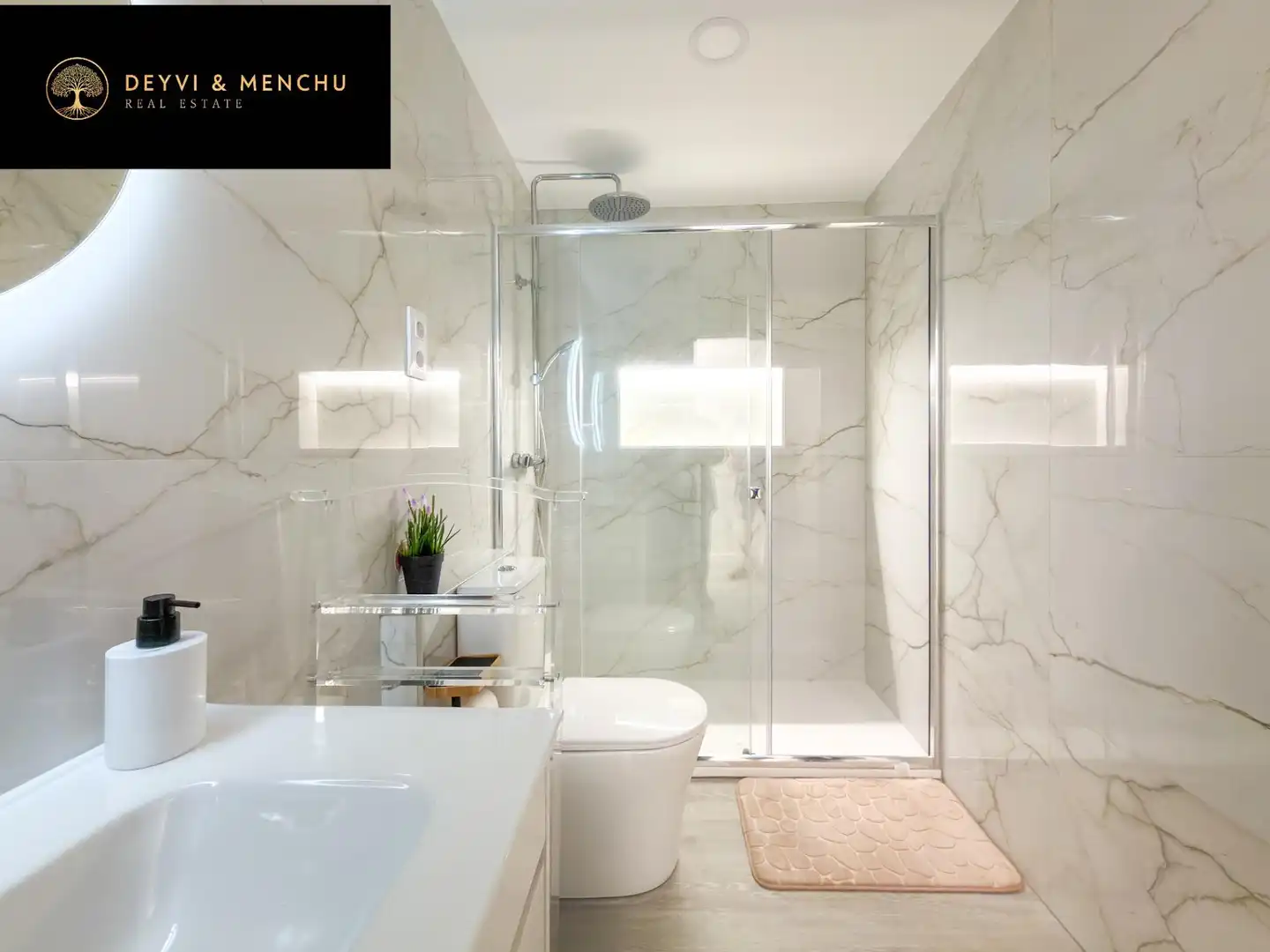 Badezimmer von Wohnung zur untervermieten in Madrid mit Klimaanlage, Heizung und Möbliert