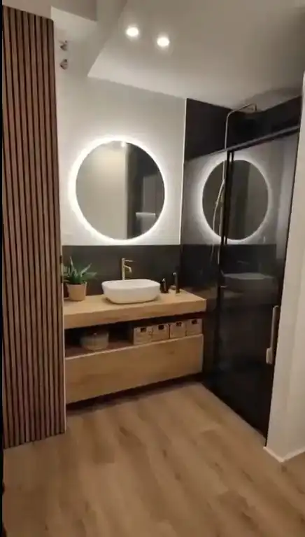Bathroom of Flat for rent in Sabadell  with Air Conditioner, Heating and Parquet flooring
